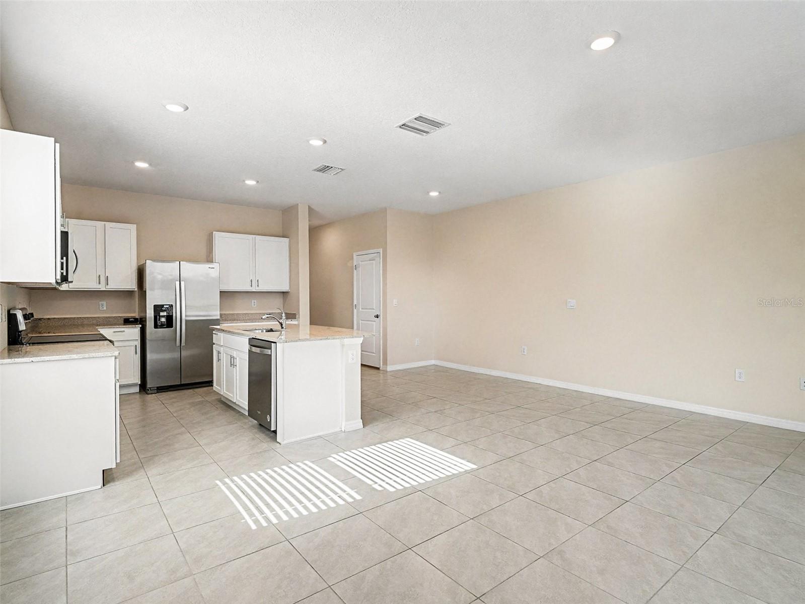 WOODLEAF HAMMOCK A REP OF A POR O - Residential