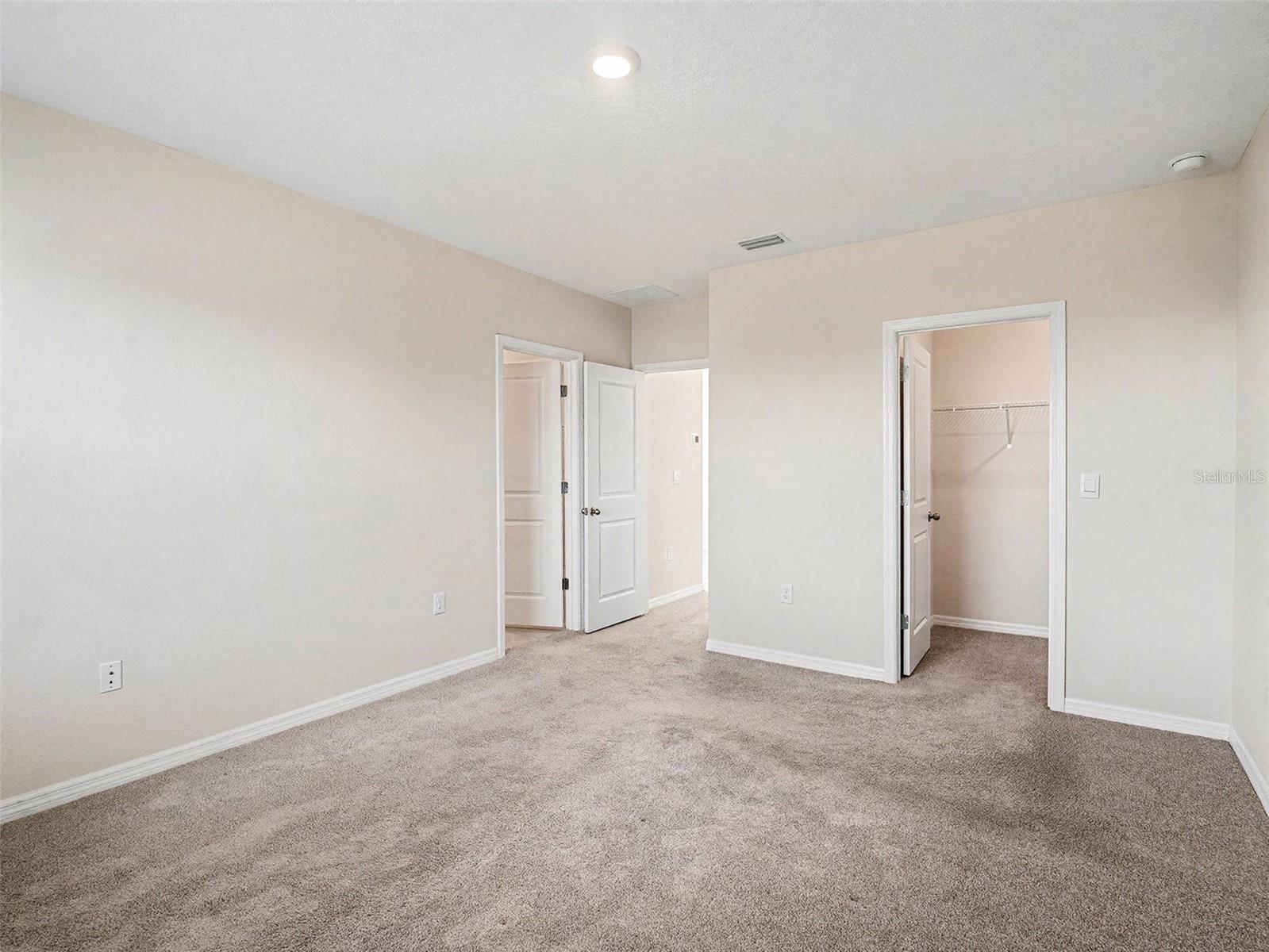 WOODLEAF HAMMOCK A REP OF A POR O - Residential