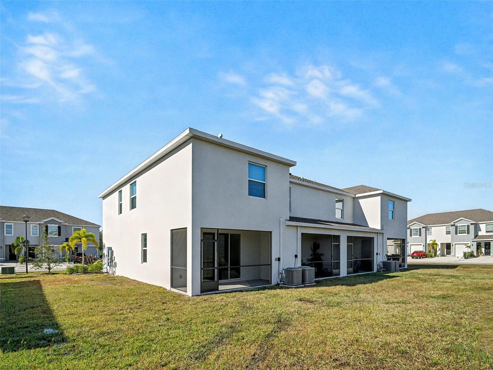 WOODLEAF HAMMOCK A REP OF A POR O - Residential