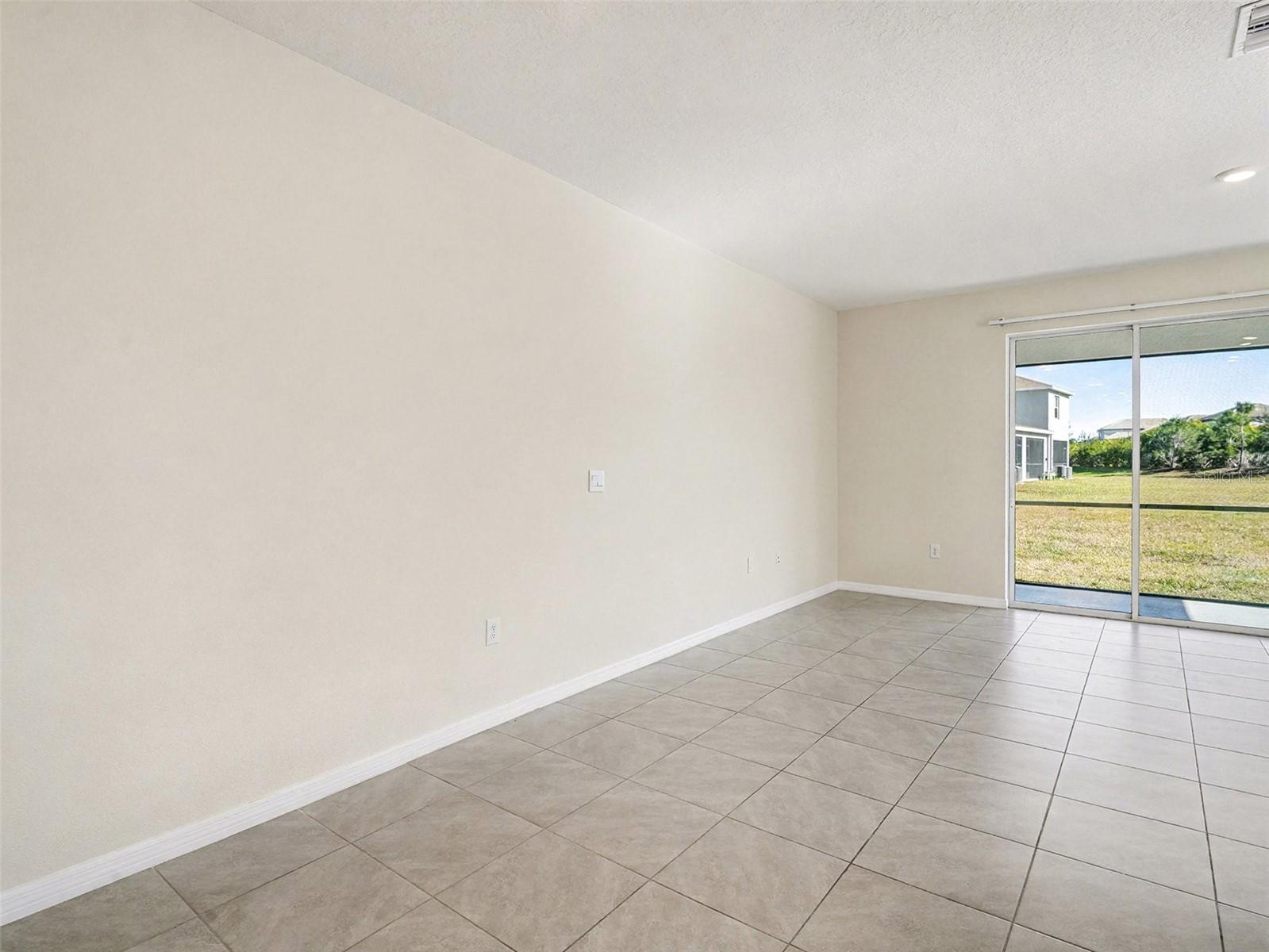 WOODLEAF HAMMOCK A REP OF A POR O - Residential