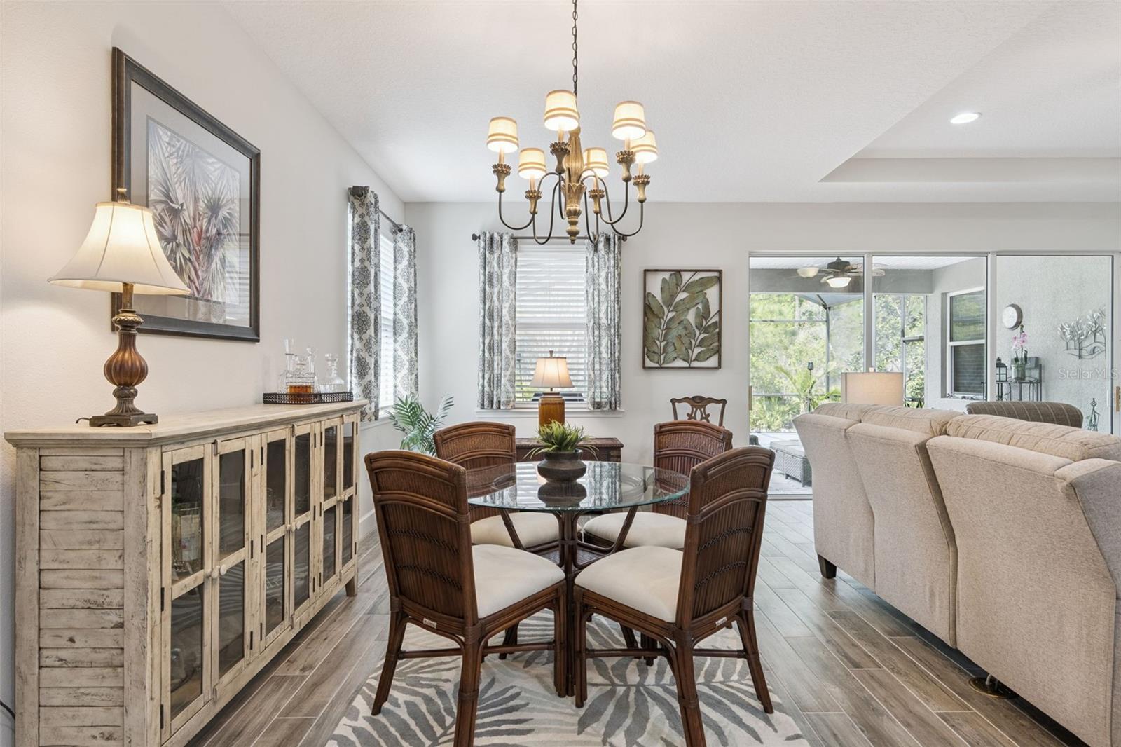 VICTORIA GARDENS PH 6 - Residential