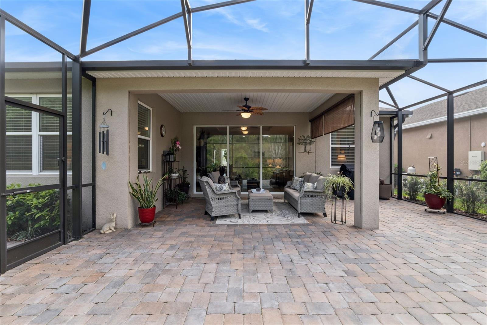 VICTORIA GARDENS PH 6 - Residential