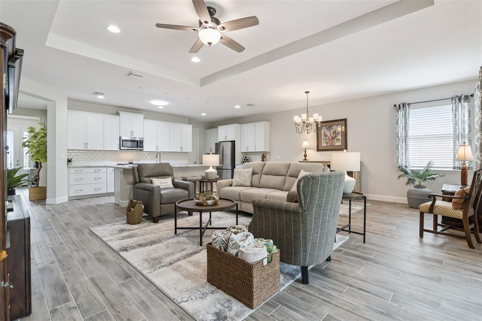 VICTORIA GARDENS PH 6 - Residential