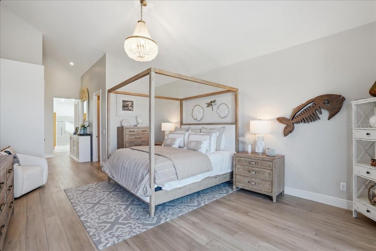 QUEENS HARBOUR - Residential