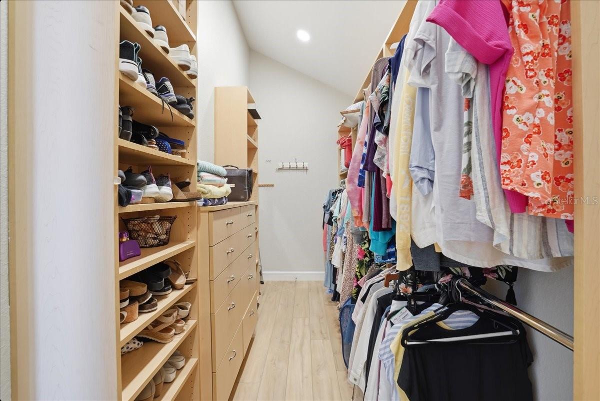 QUEENS HARBOUR - Residential