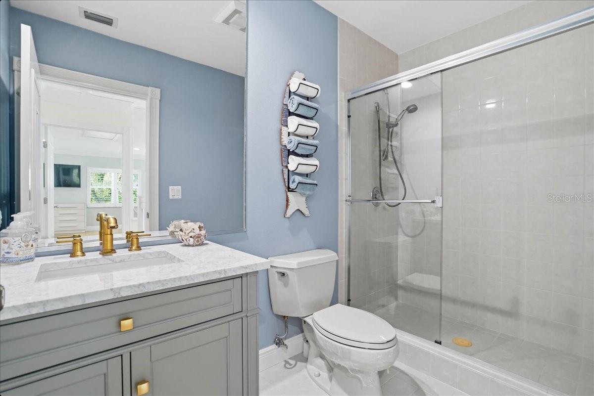 QUEENS HARBOUR - Residential