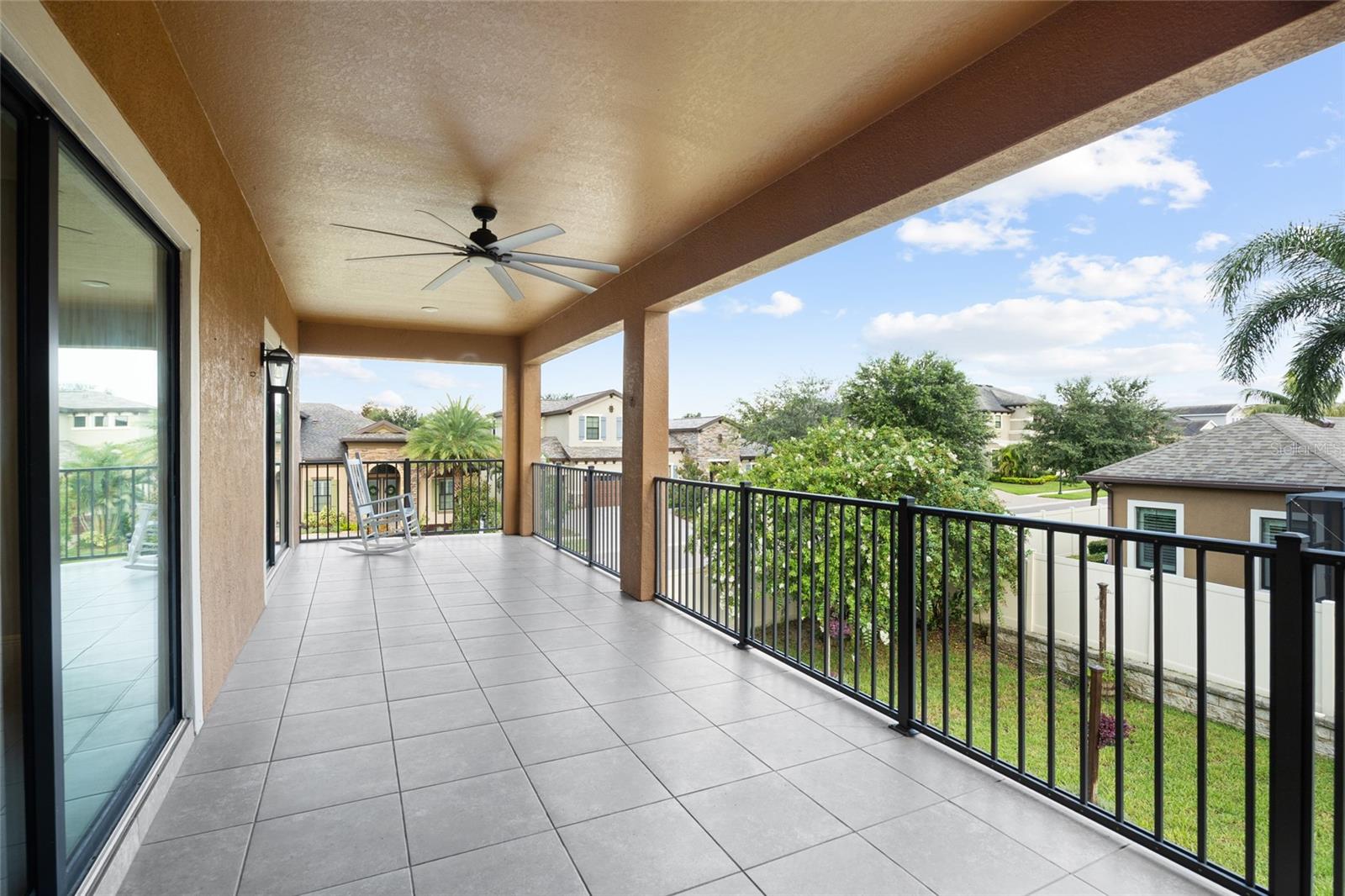 LA COLLINA PH 2A & 2B - Residential