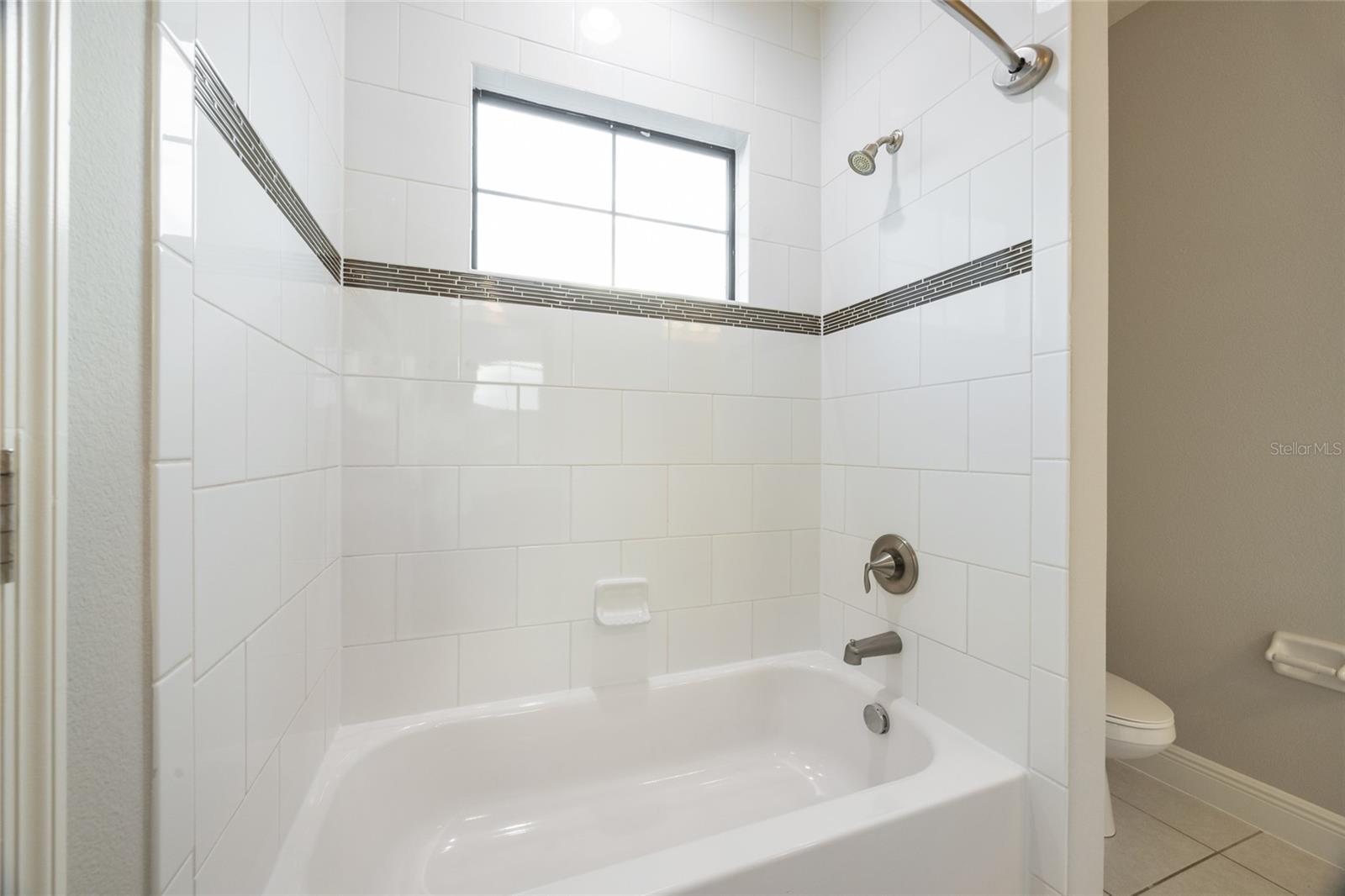 LA COLLINA PH 2A & 2B - Residential