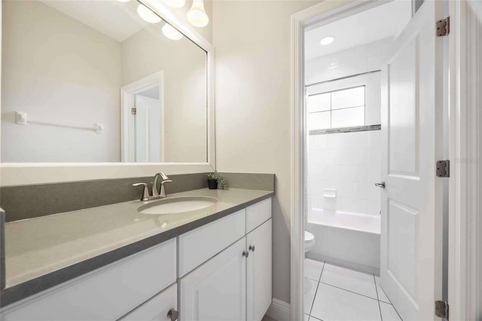 LA COLLINA PH 2A & 2B - Residential