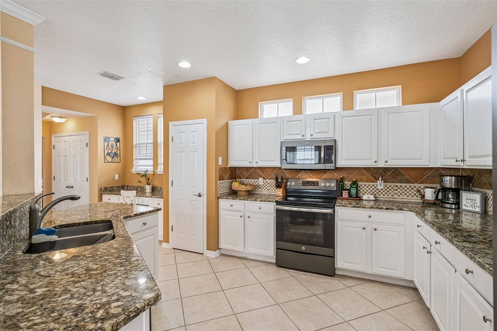 CELEBRATION NORTH VILLAGE UNIT 3 - Residential