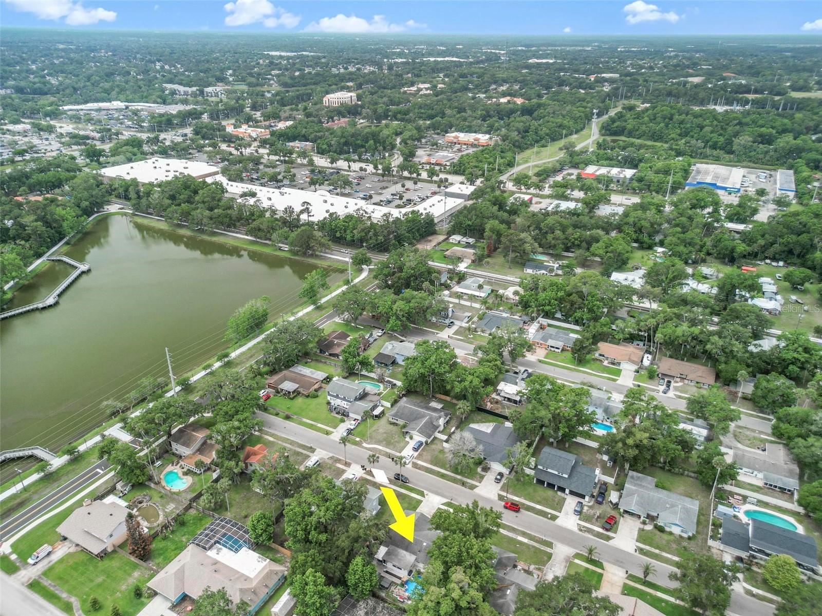 BEACON WOODS - Residential