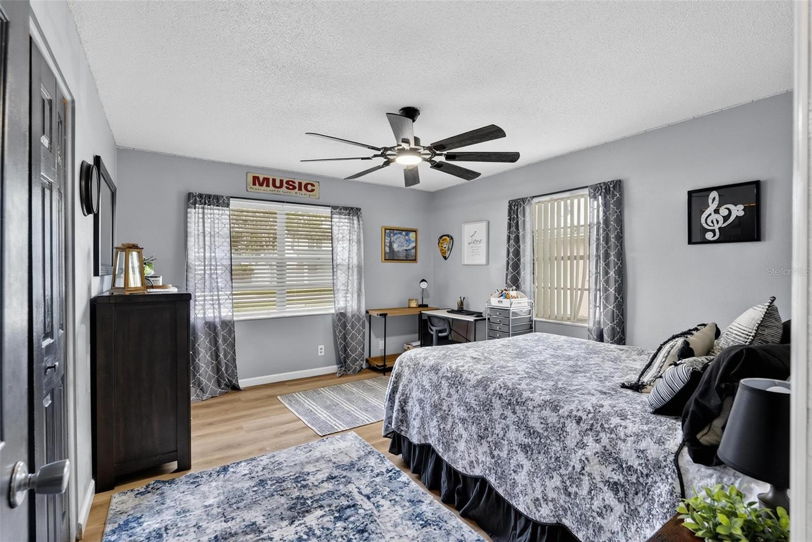 BEACON WOODS - Residential