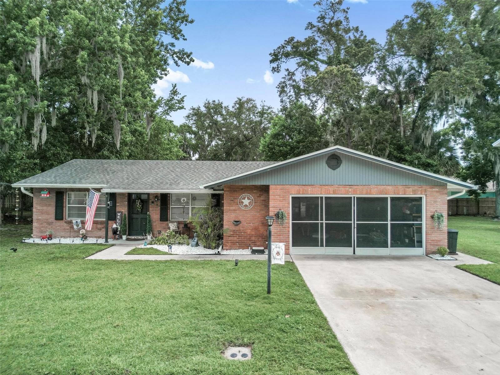 BEACON WOODS - Residential