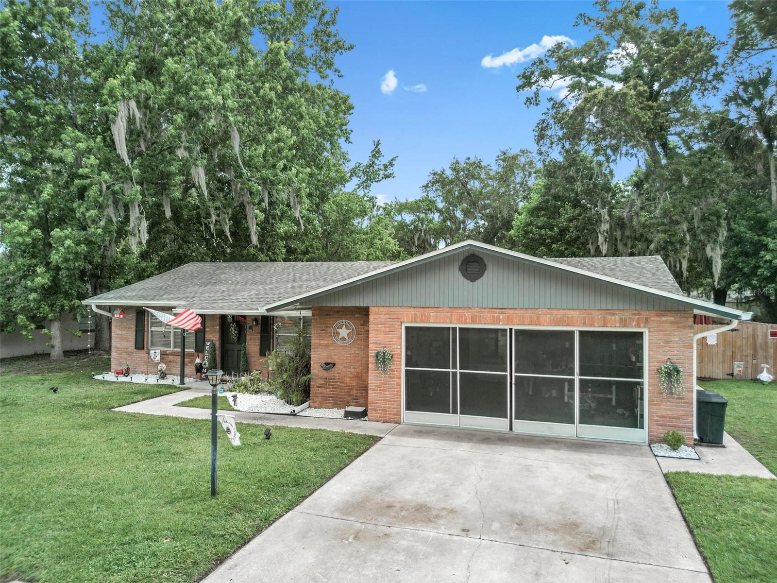 BEACON WOODS - Residential
