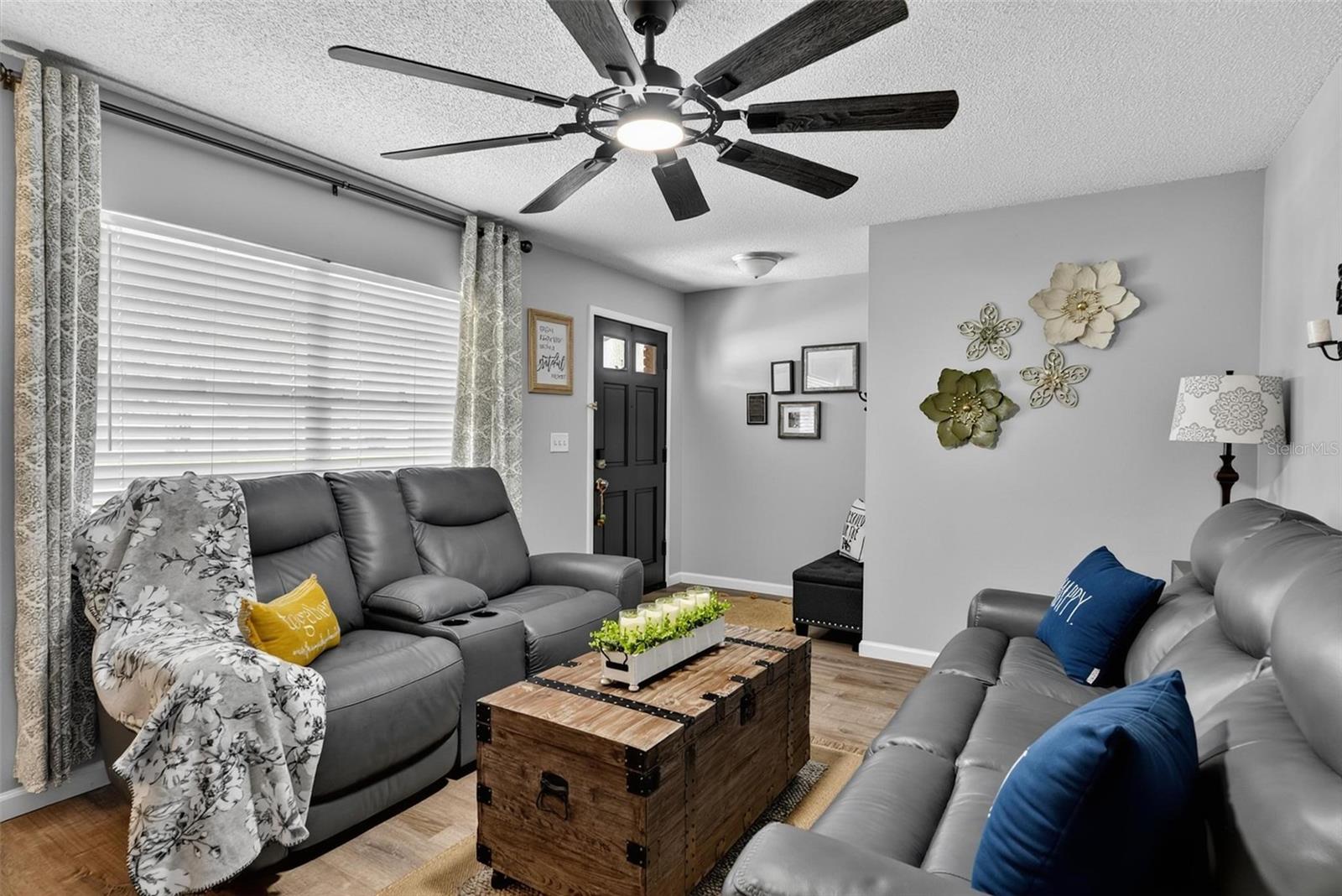 BEACON WOODS - Residential