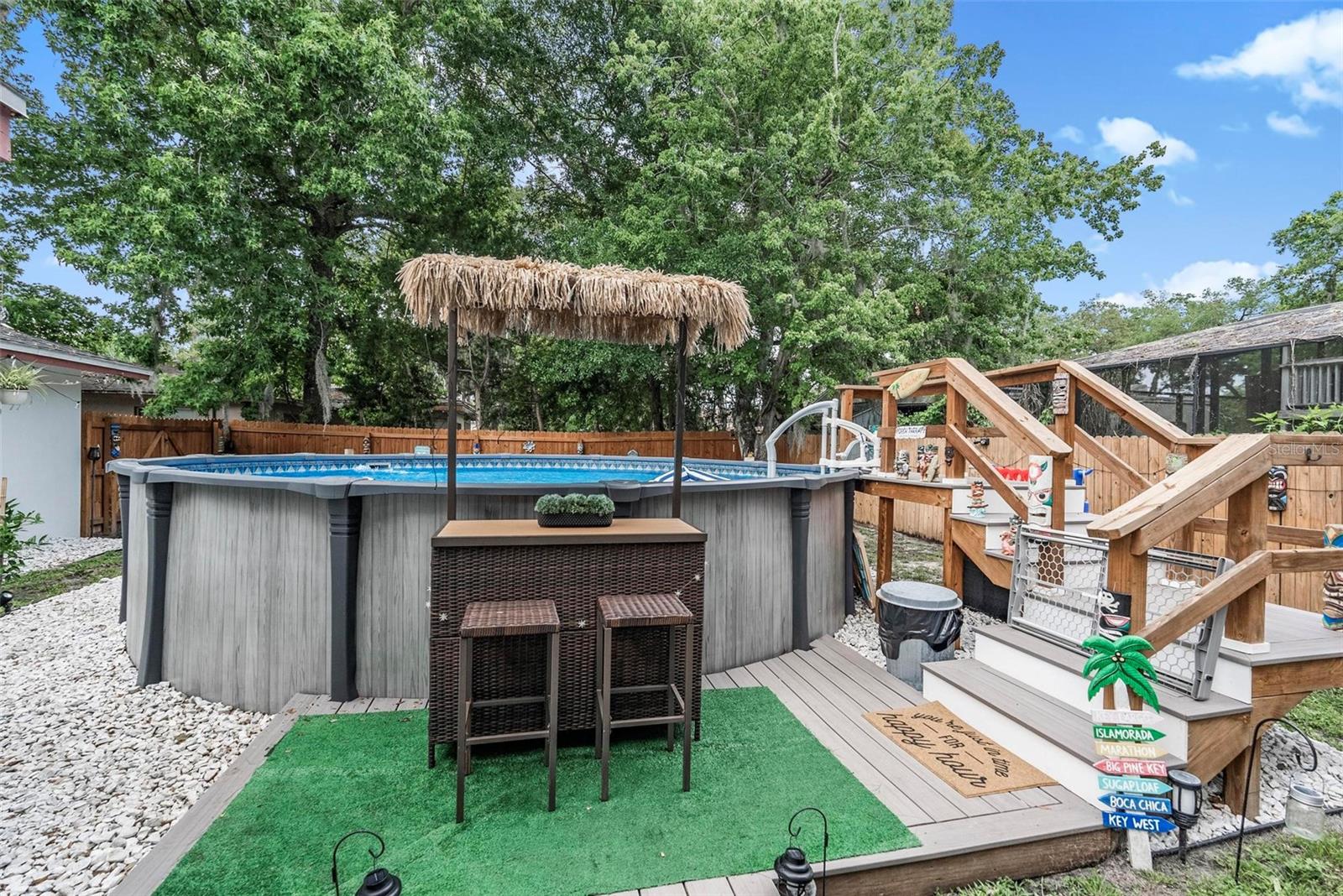 BEACON WOODS - Residential