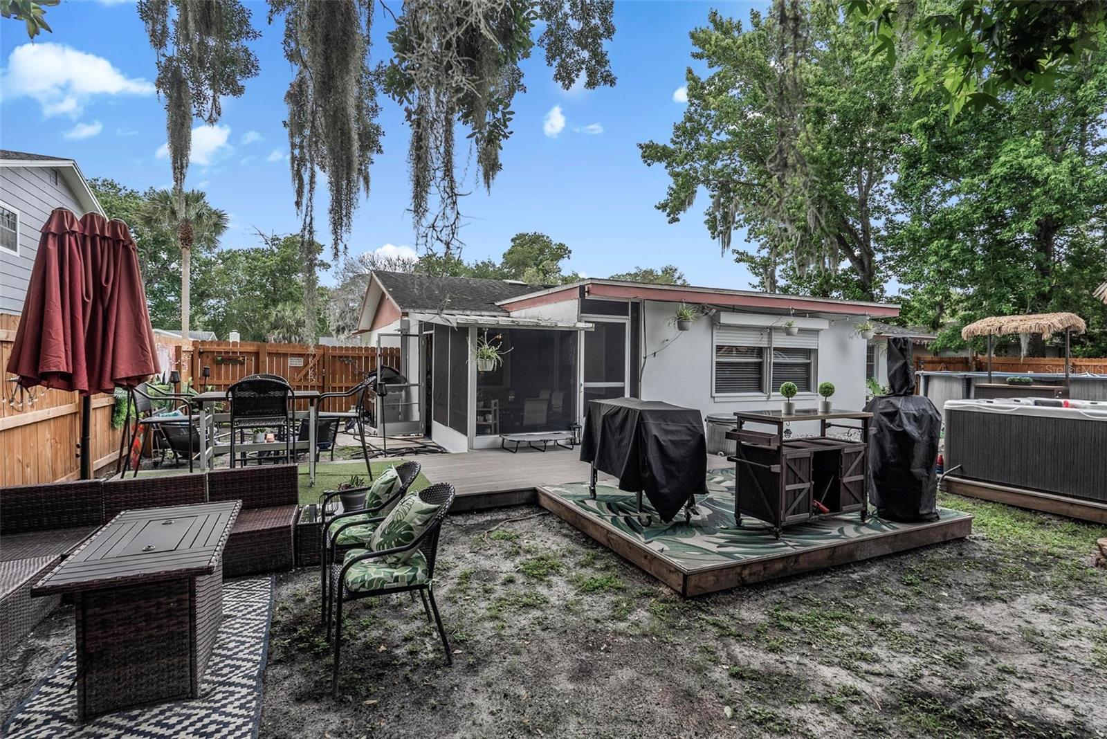 BEACON WOODS - Residential