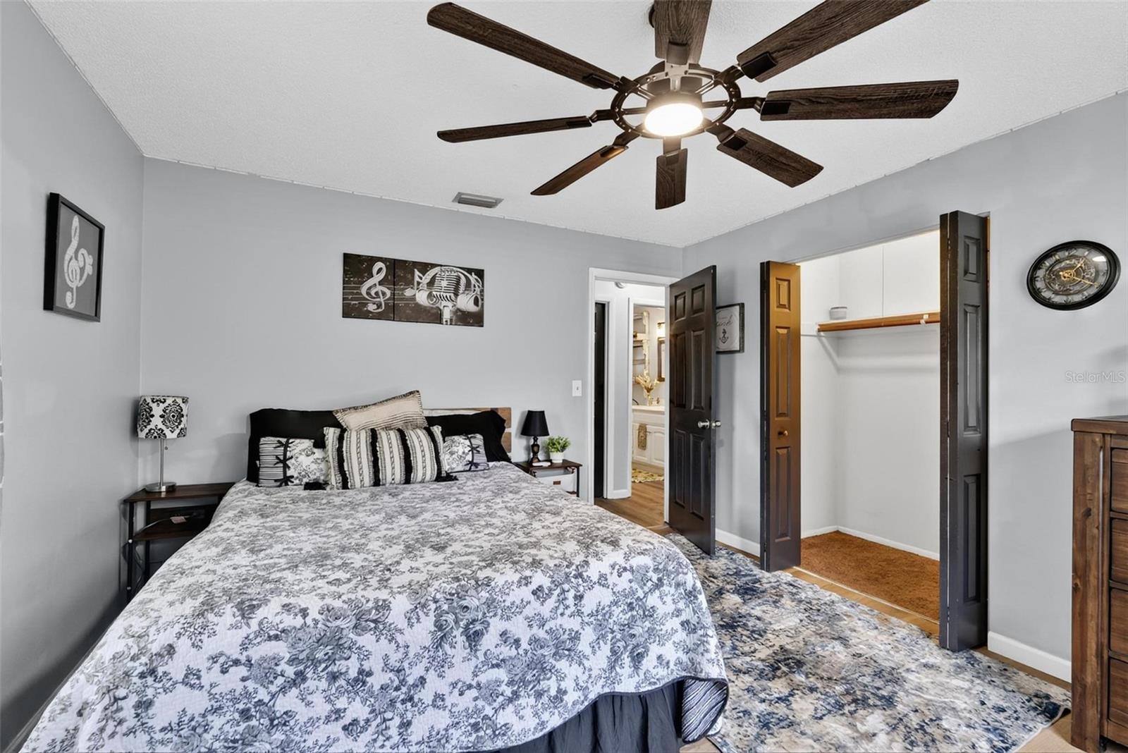 BEACON WOODS - Residential