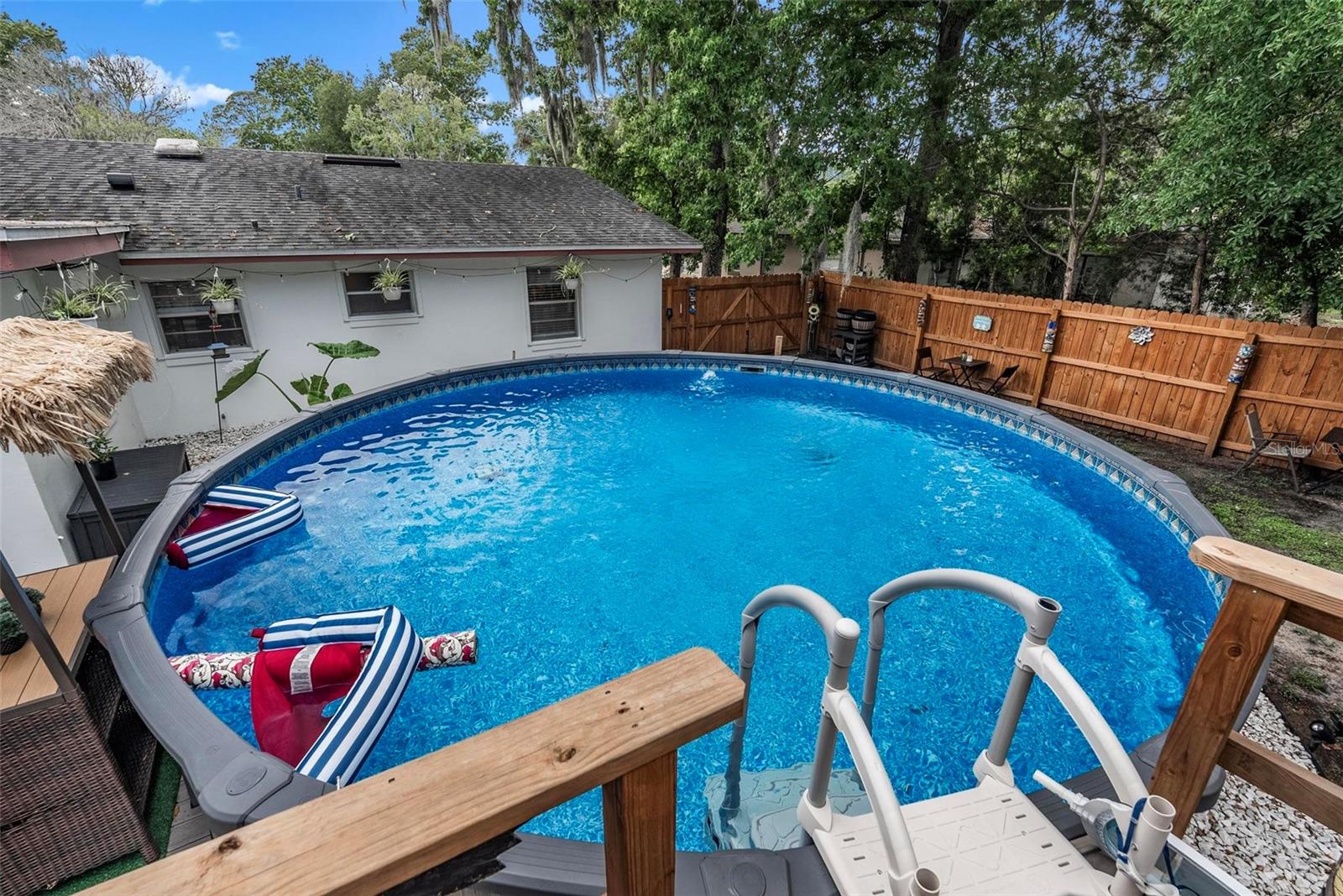 BEACON WOODS - Residential