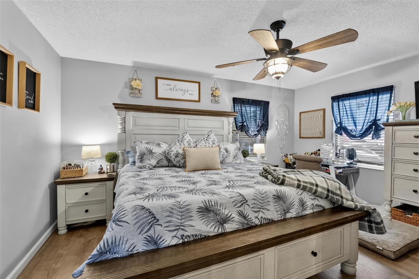 BEACON WOODS - Residential