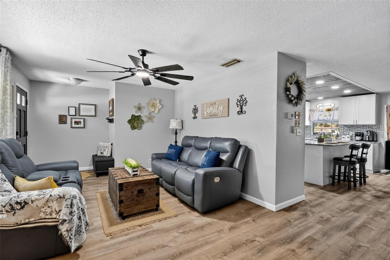 BEACON WOODS - Residential