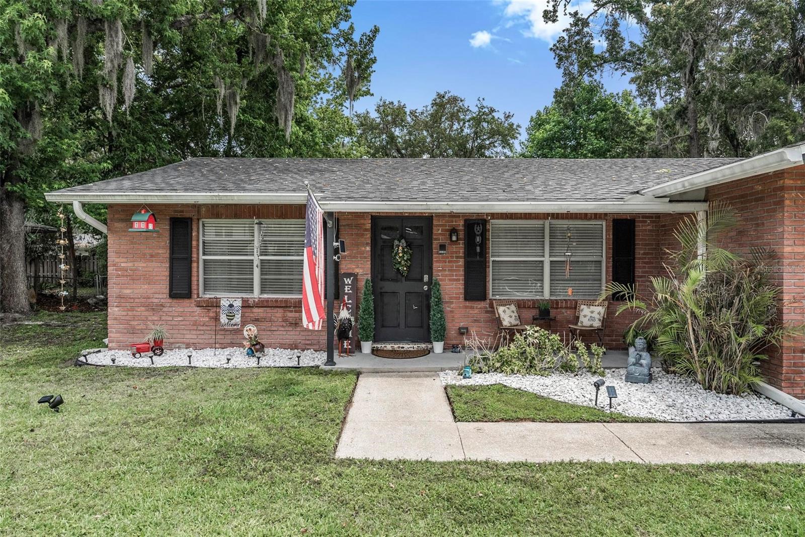 BEACON WOODS - Residential