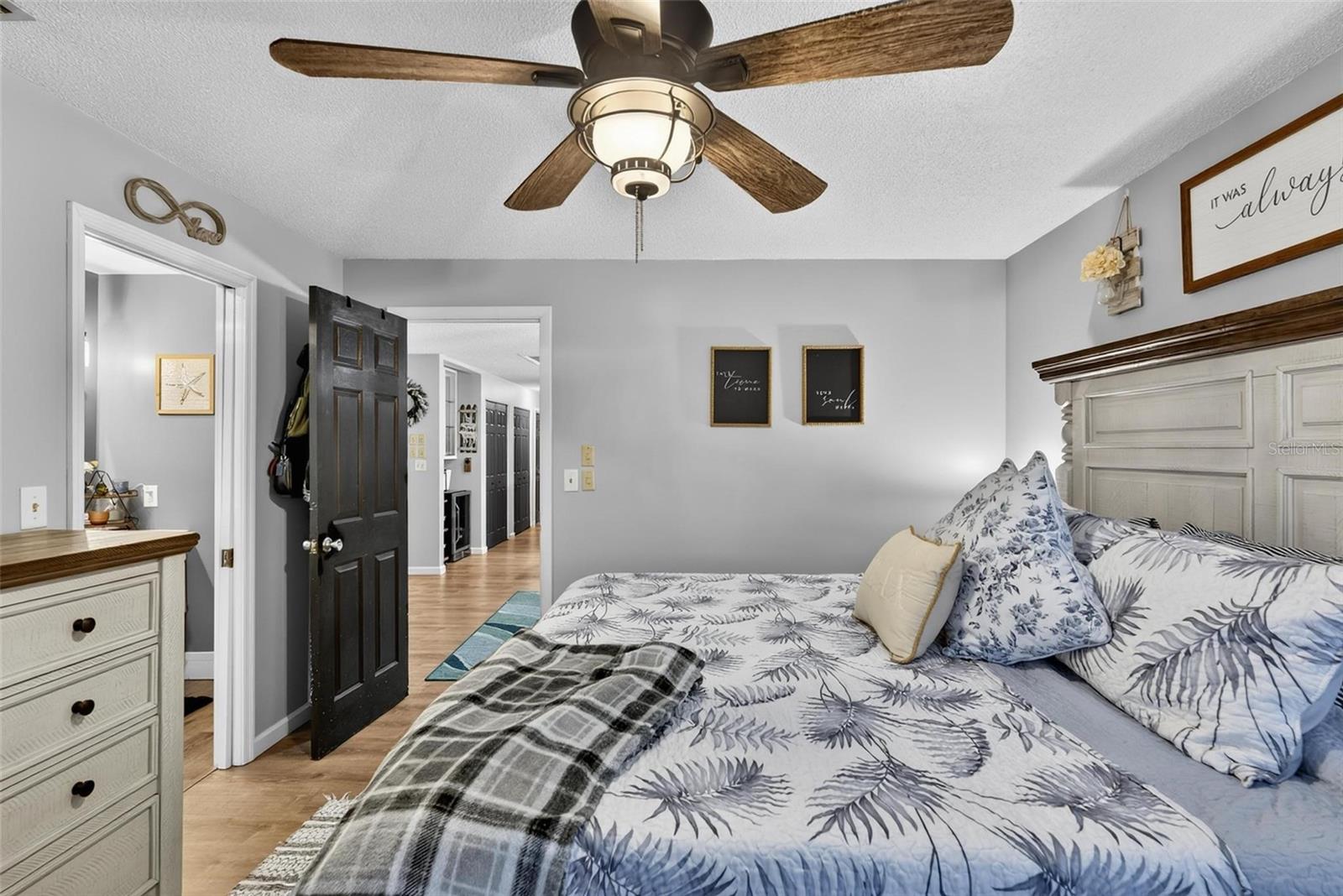 BEACON WOODS - Residential