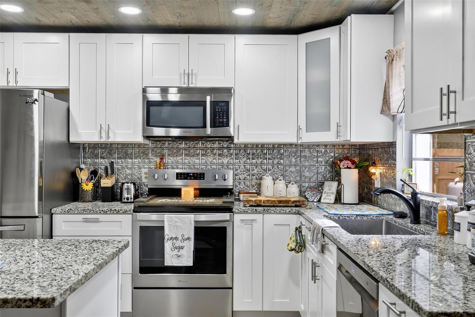 BEACON WOODS - Residential