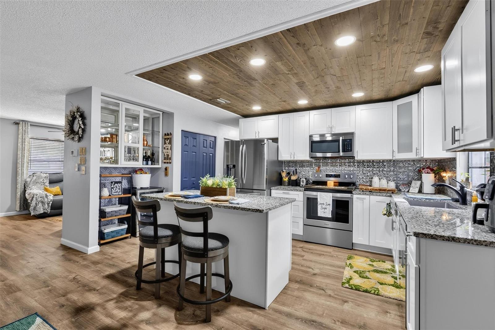 BEACON WOODS - Residential