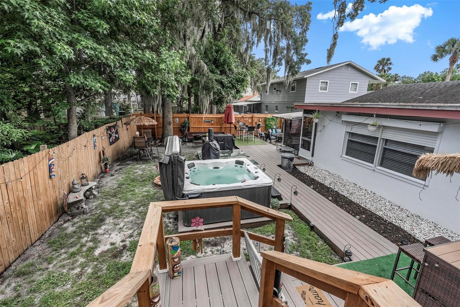 BEACON WOODS - Residential