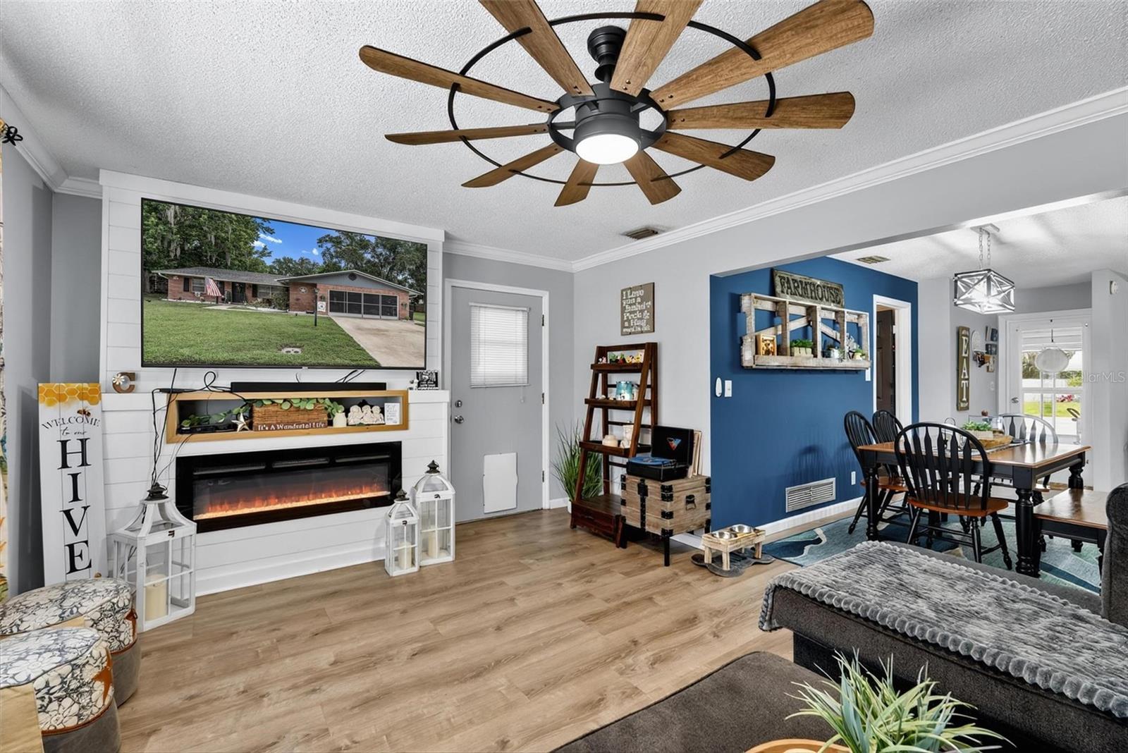 BEACON WOODS - Residential