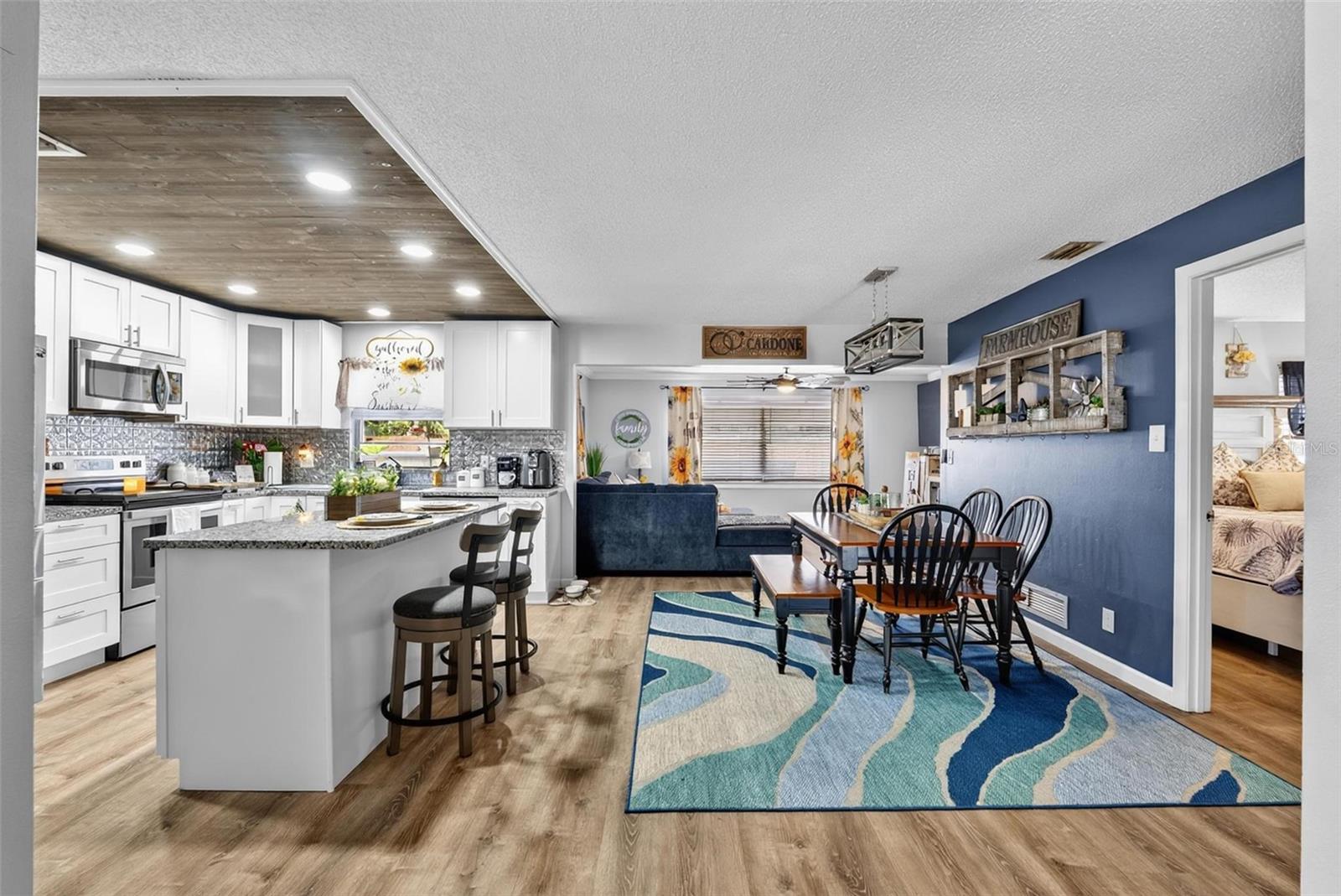 BEACON WOODS - Residential