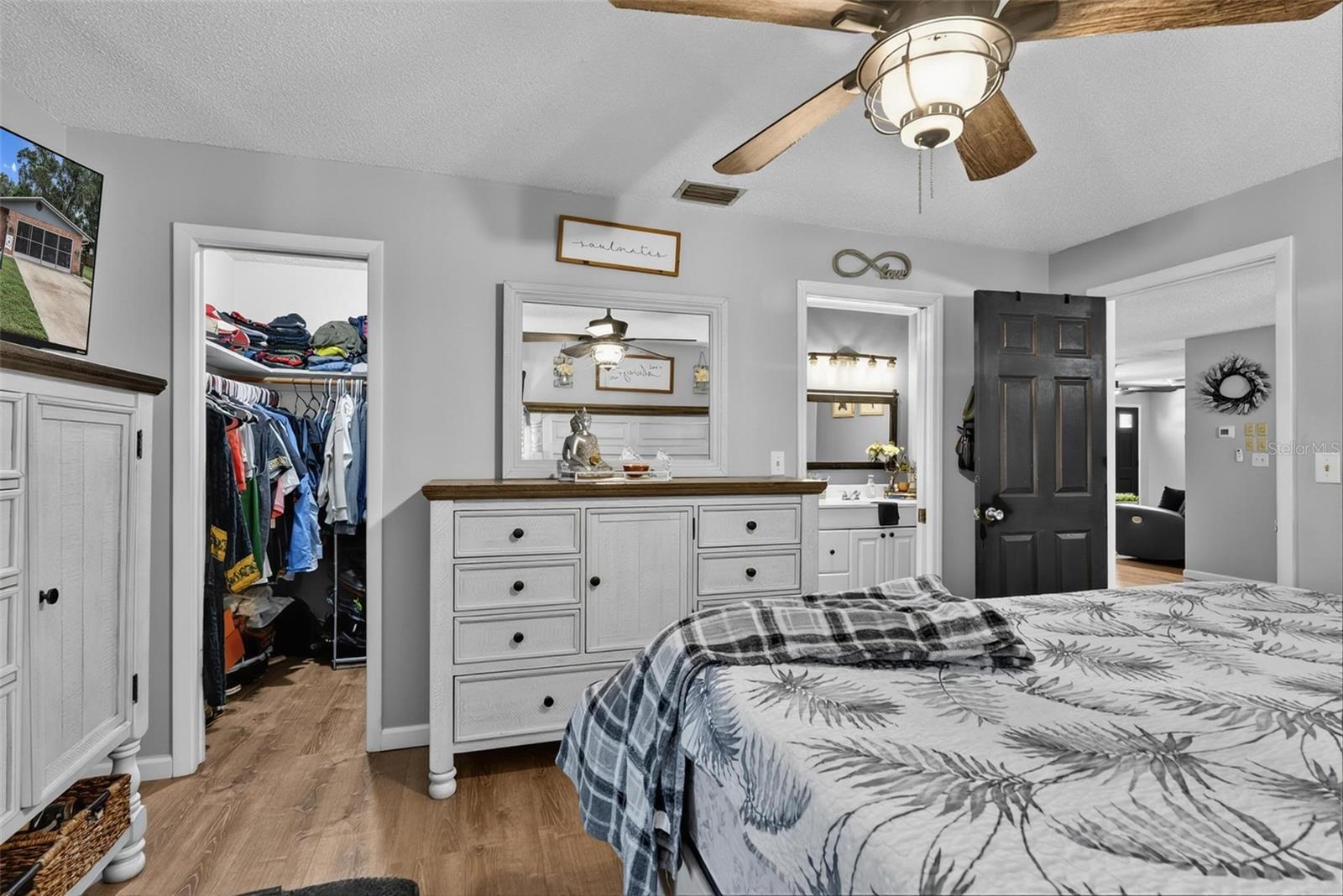 BEACON WOODS - Residential