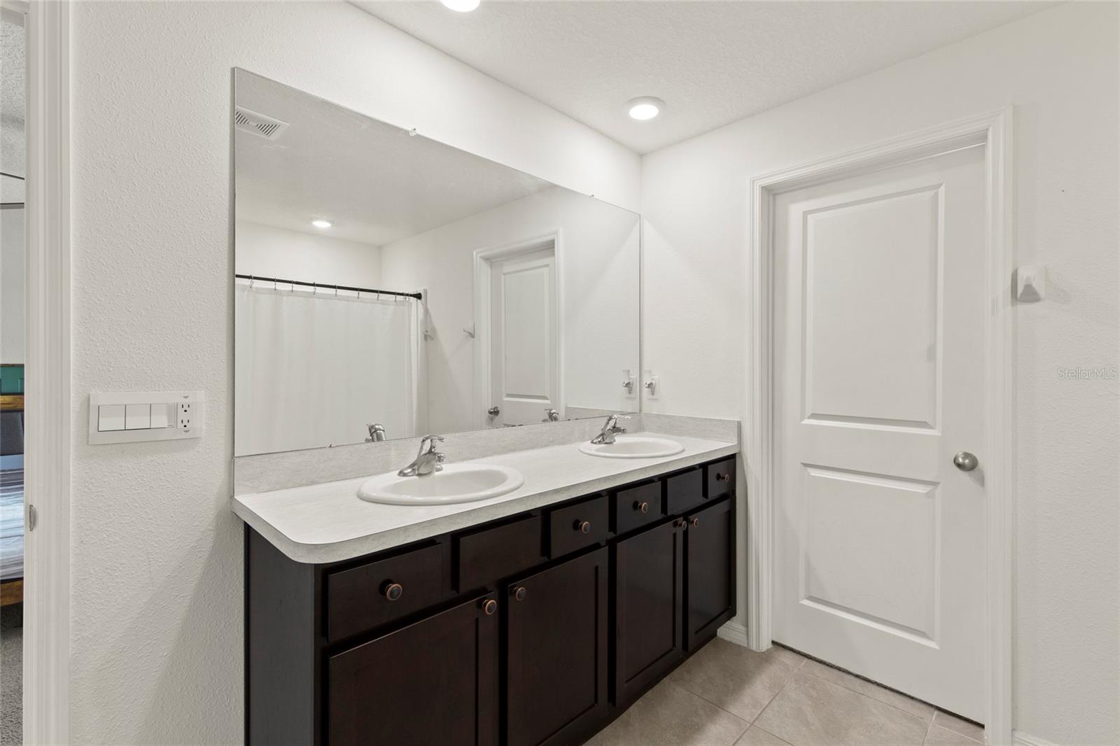 BERRY BAY SUB - Residential