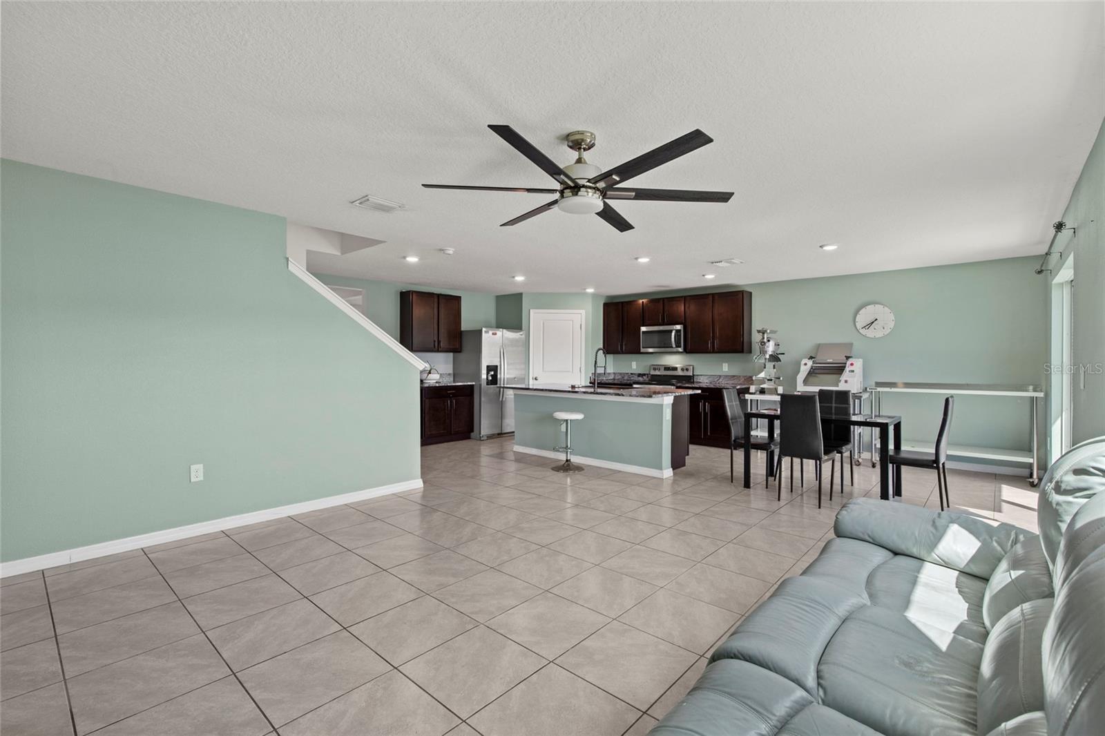 BERRY BAY SUB - Residential