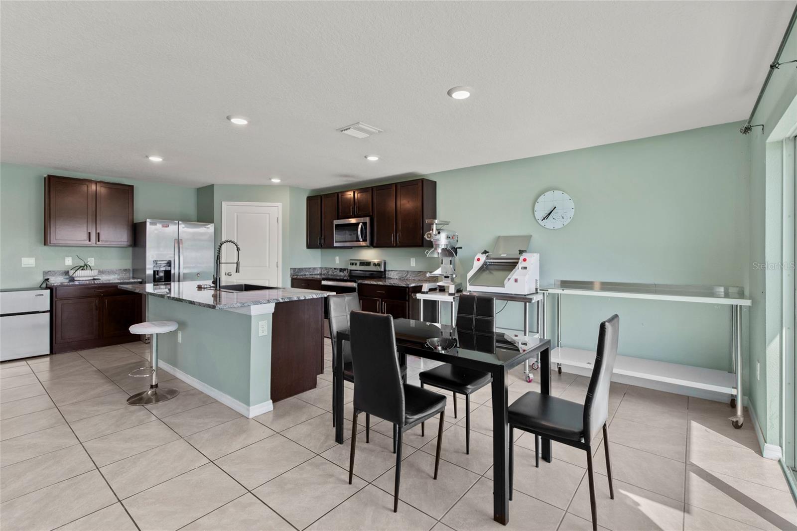 BERRY BAY SUB - Residential