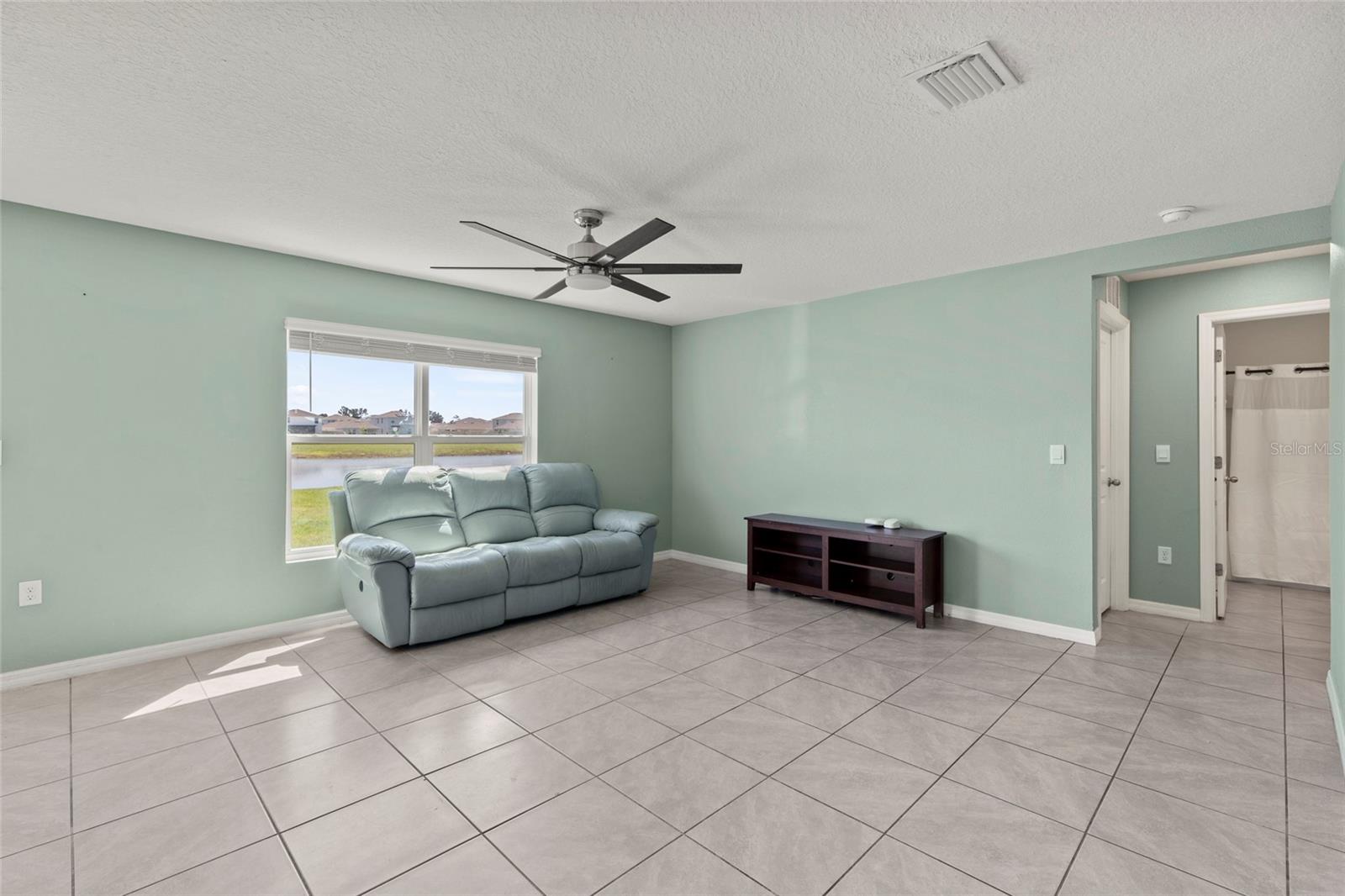 BERRY BAY SUB - Residential