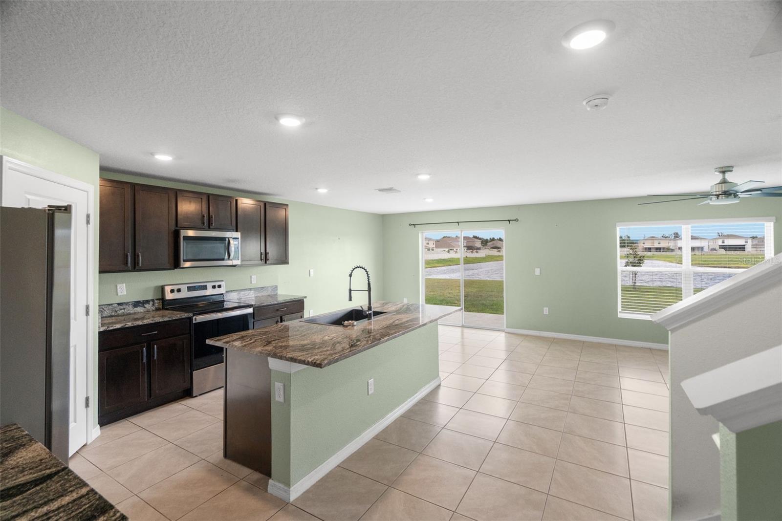 BERRY BAY SUB - Residential