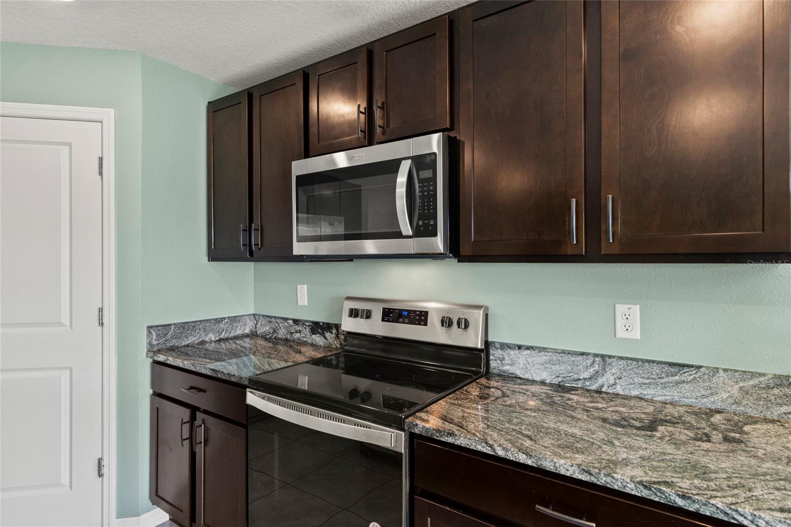 BERRY BAY SUB - Residential