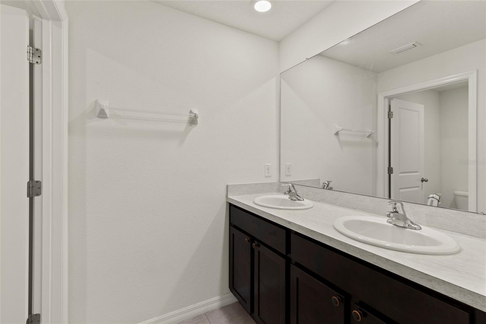 BERRY BAY SUB - Residential