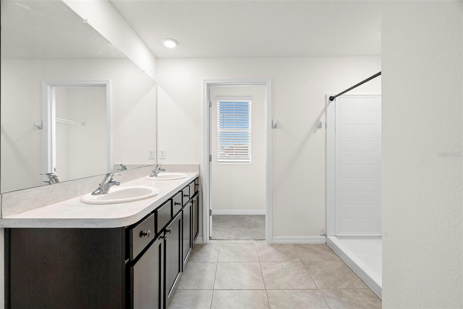 BERRY BAY SUB - Residential