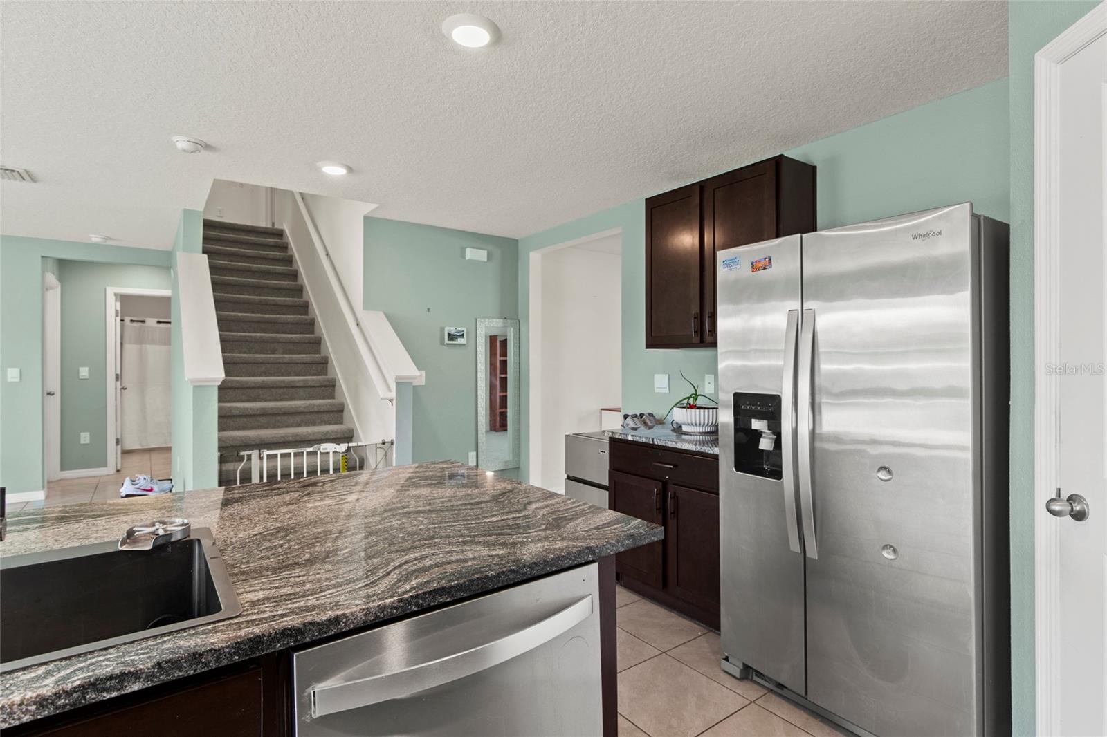 BERRY BAY SUB - Residential