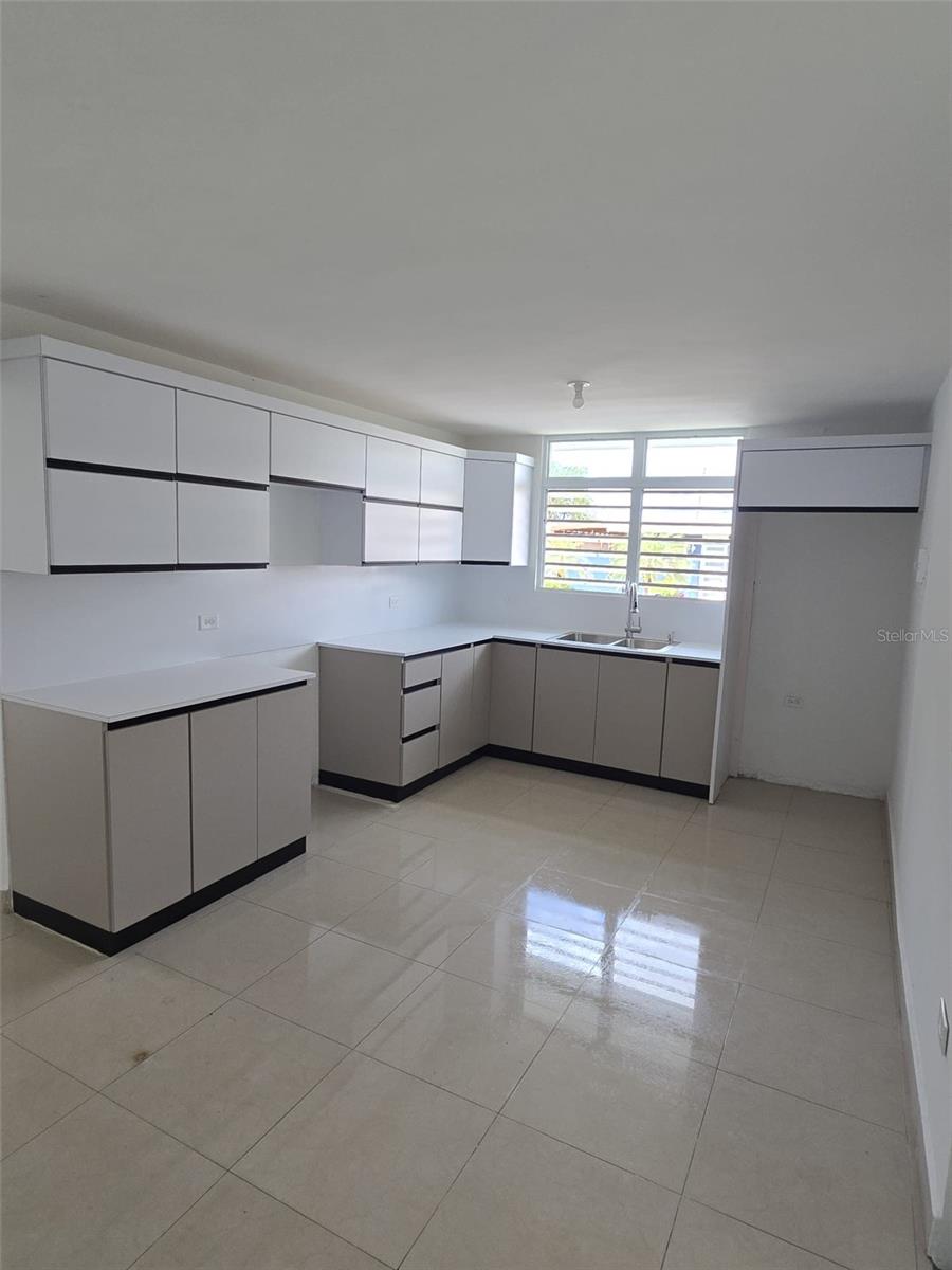 FAIRVIEW - Residential