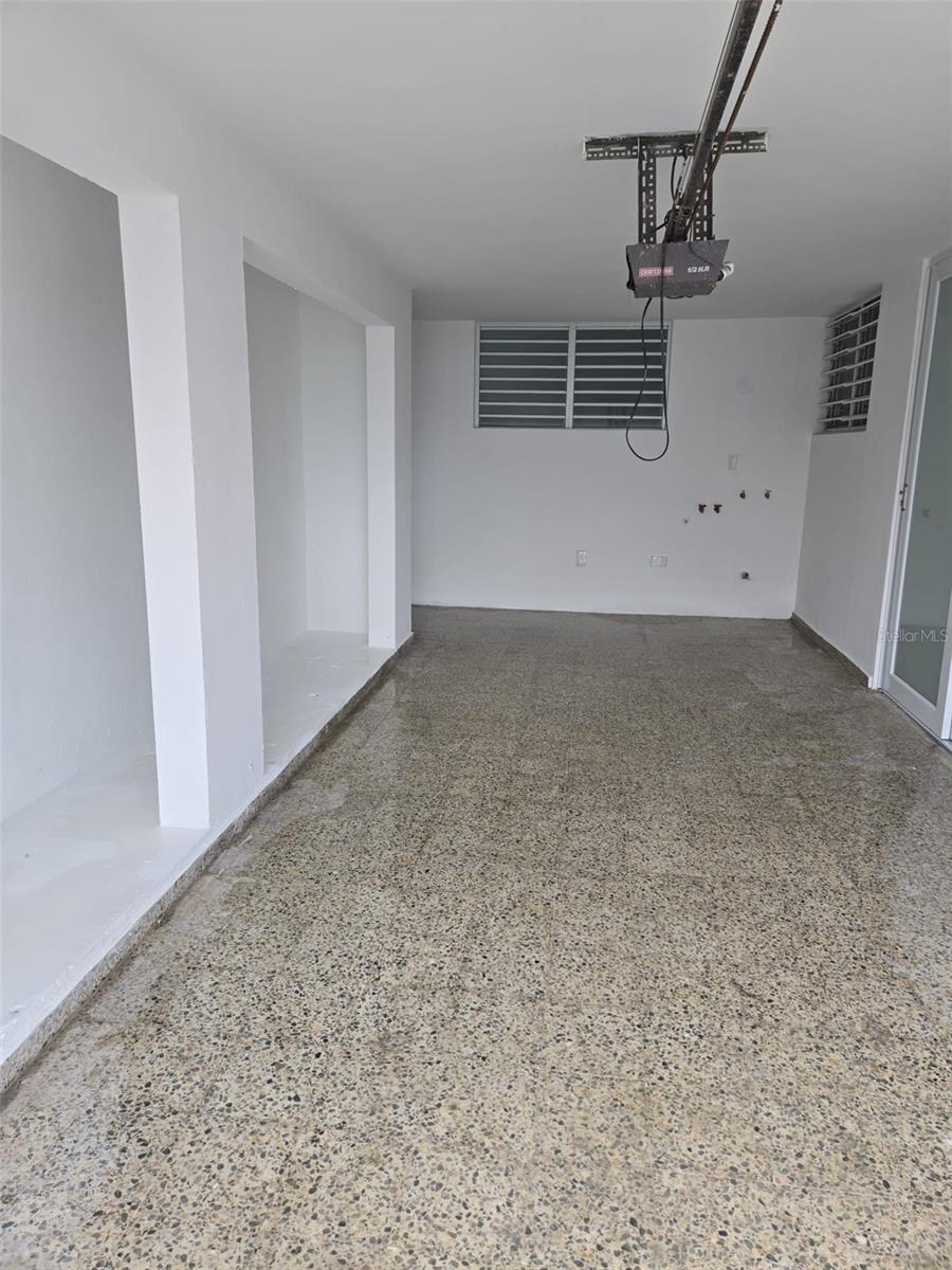 FAIRVIEW - Residential