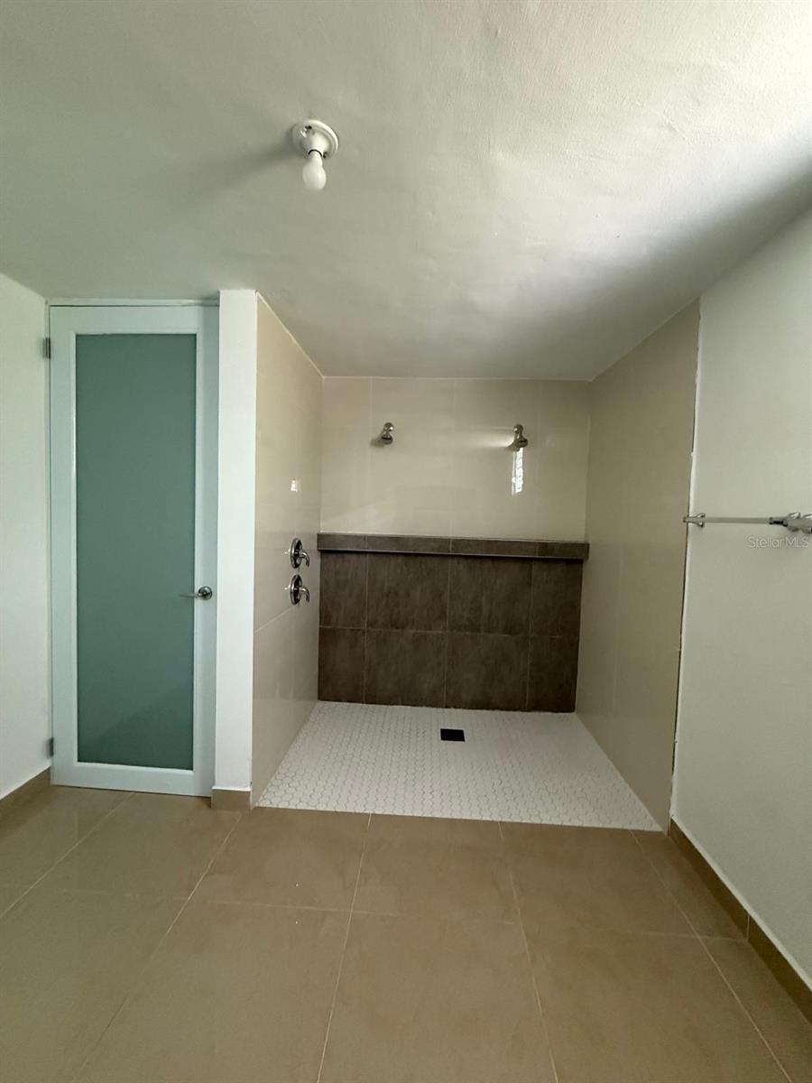 FAIRVIEW - Residential