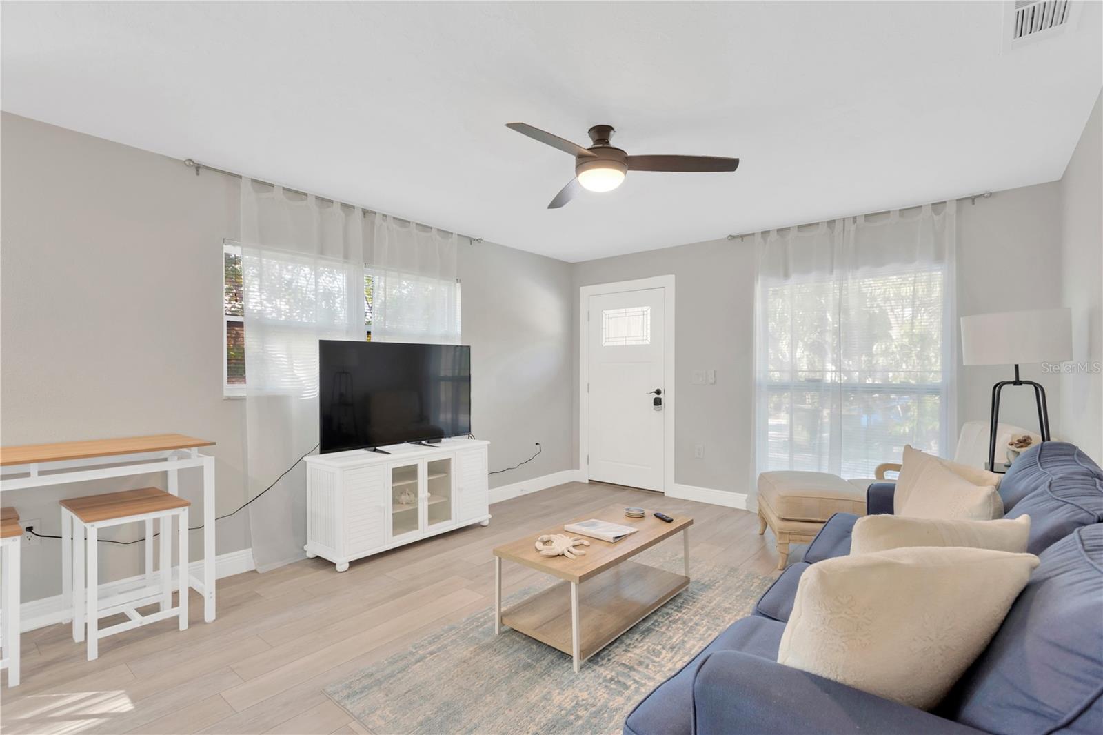 1920 9TH STREET 2