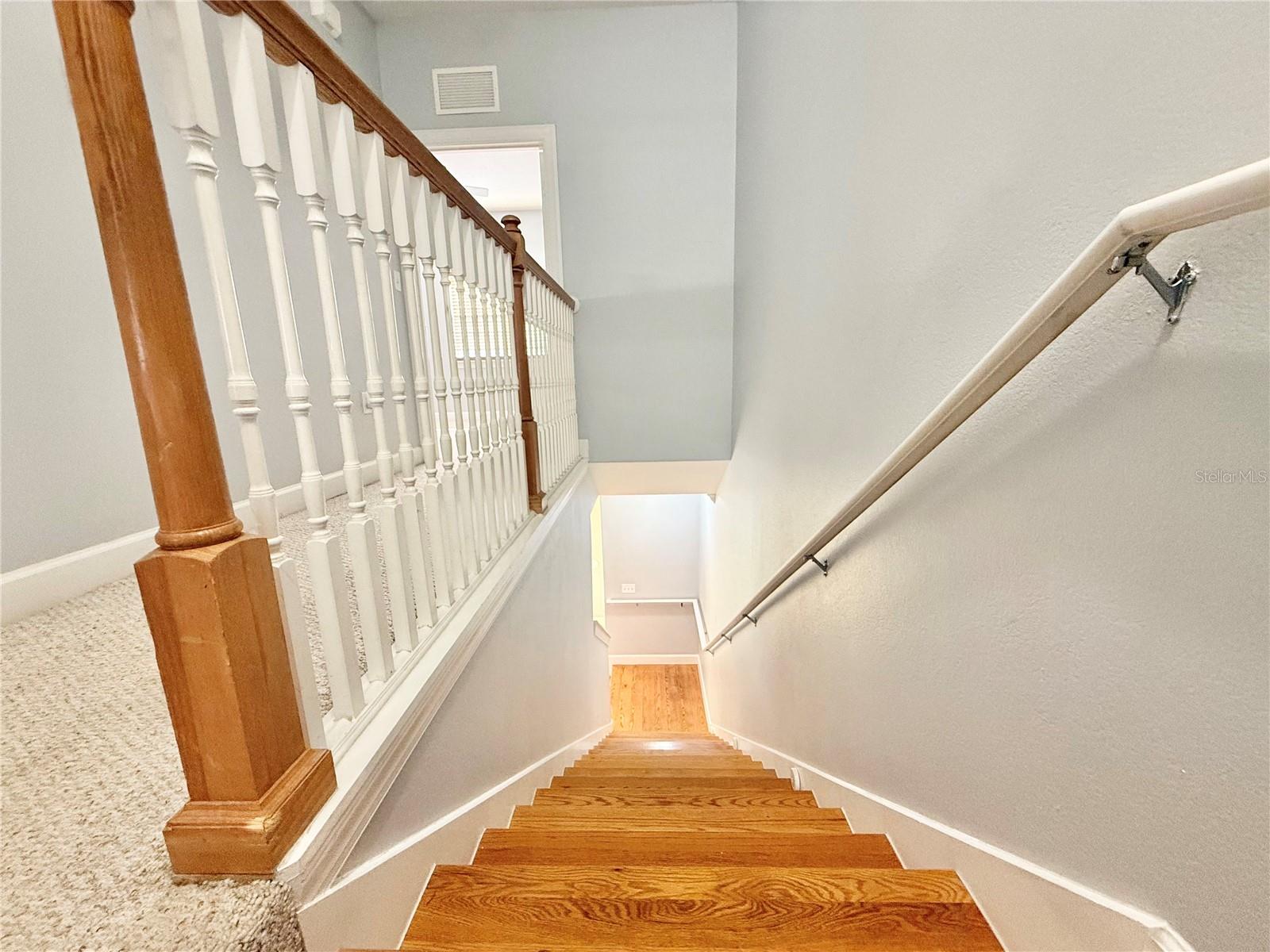 WELLESLEY OAKS - Residential