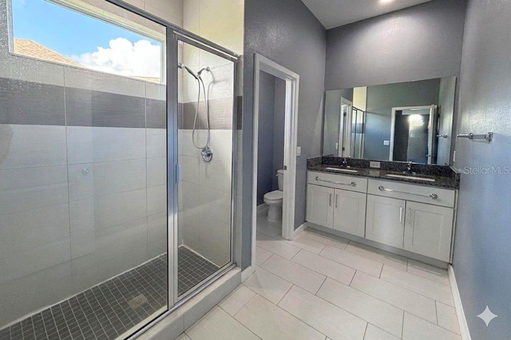 REMINGTON PH 1 TR E - Residential Lease