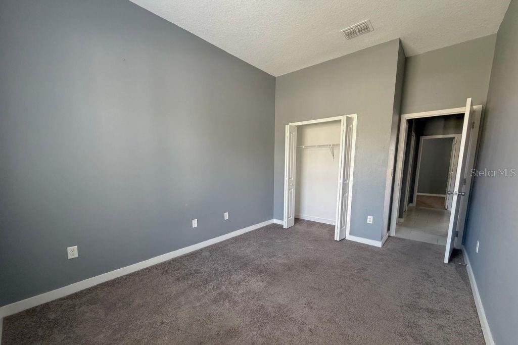 REMINGTON PH 1 TR E - Residential Lease