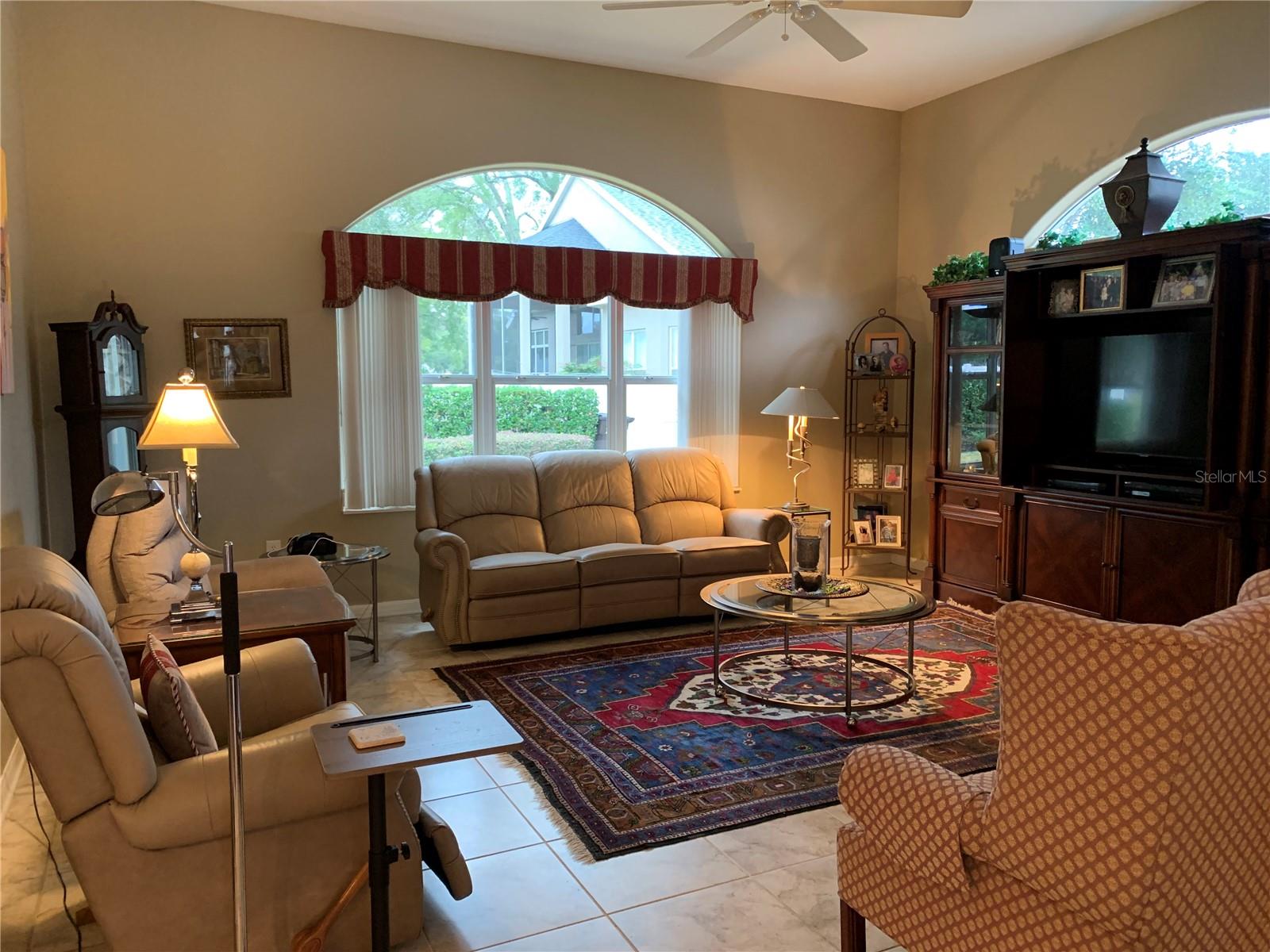 OAK RUN COUNTRY CLUB - Residential